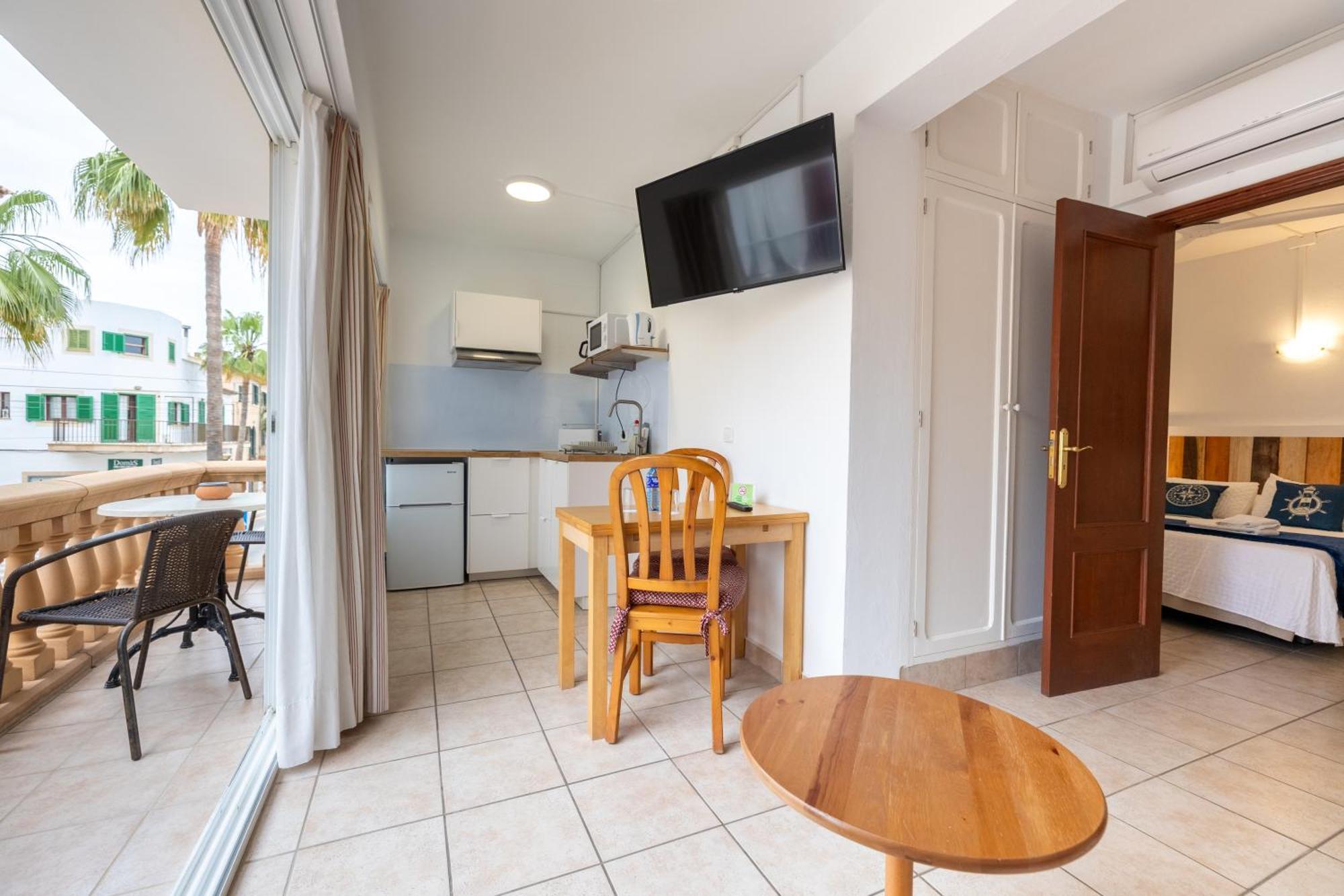 Hostal Doris - Adults Only Colonia de Sant Jordi Kamer foto