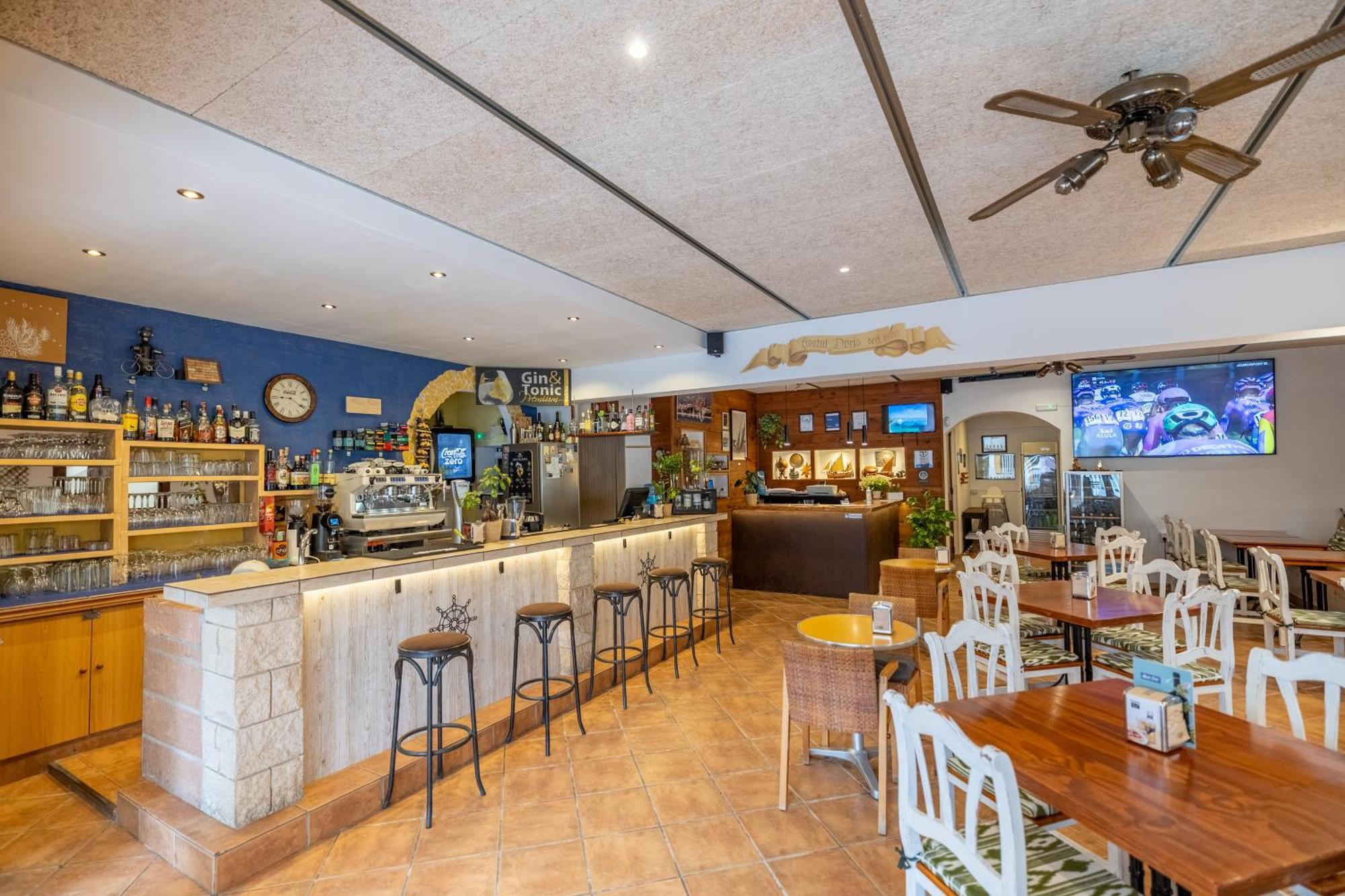 Hostal Doris - Adults Only Colonia de Sant Jordi Buitenkant foto